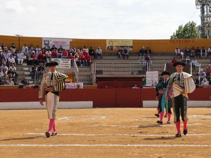 Joao d´Alva y Jesús de la Calzada lo ponen todo en San Agustin de Guadalix