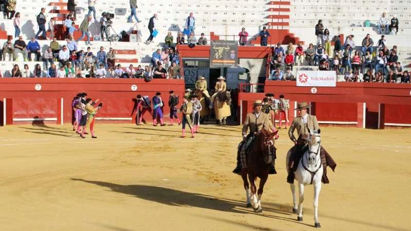 Fernando Adrián se encerrará en solitario con cuatro toros en Torres de la Alameda