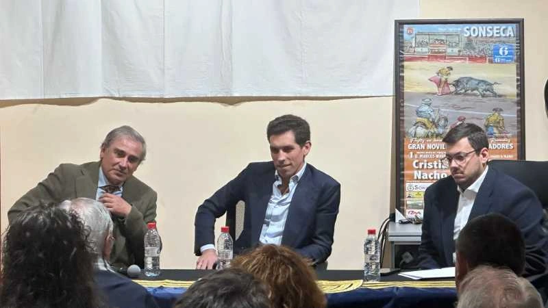 Gines Marín y Luis Reina por la puerta grande en el inicio de las “ II jornadas culturales de Sonseca”