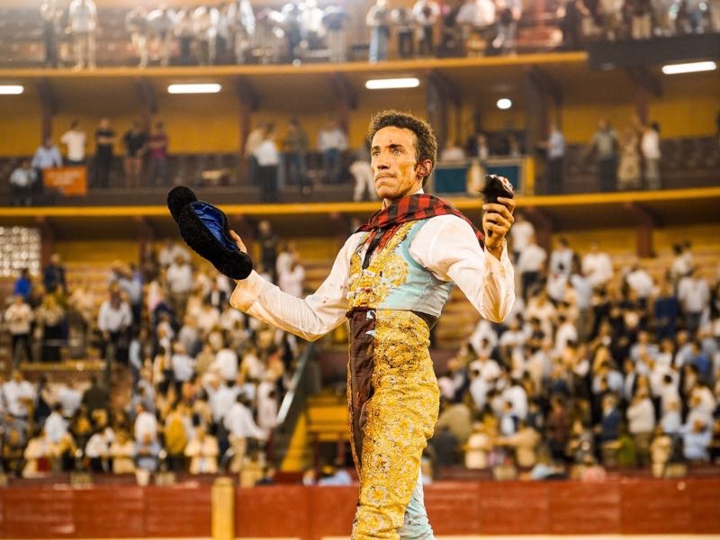 Daniel Luque y David de Miranda cortan una oreja en una tarde marcada por la entrega y la polémica en Zaragoza