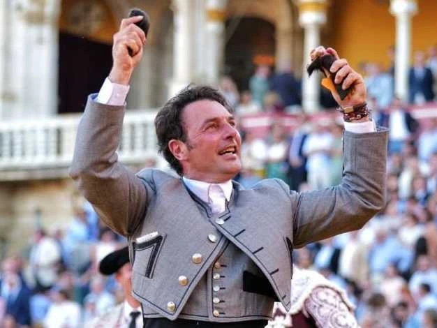 Jorge Canales, nuevo apoderado de Andy Cartagena en México